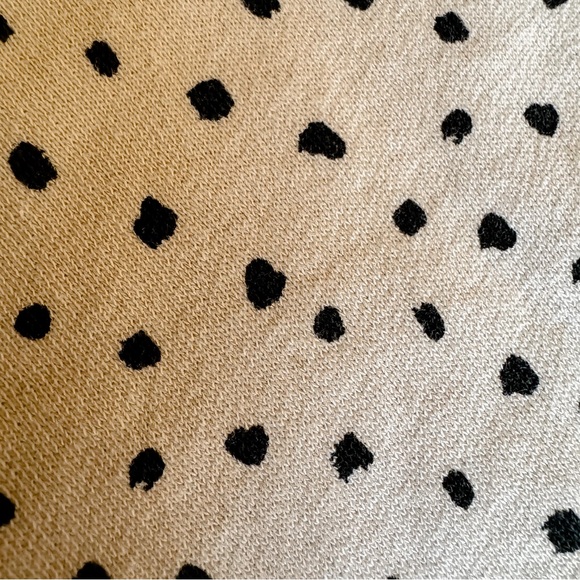 H&M • Sweatshirt - Picture 4 of 5